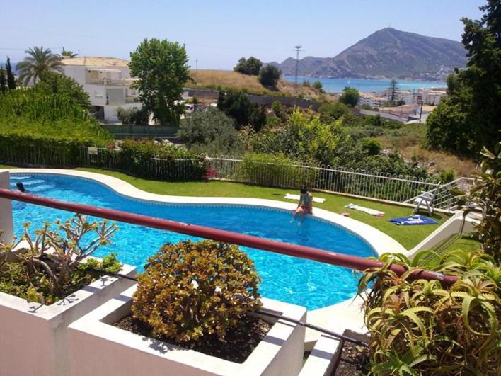 Bonito Apartamento Con Inmensa Terraza Y Piscina 阿尔啼 外观 照片