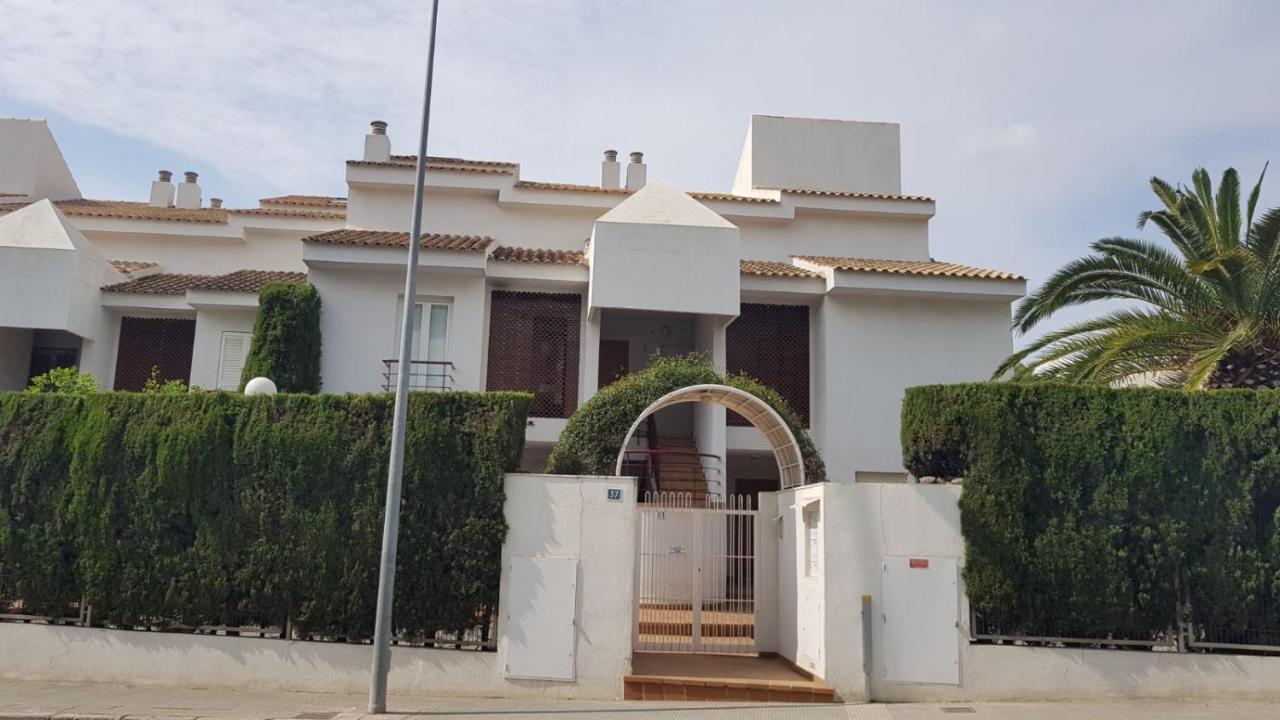 Bonito Apartamento Con Inmensa Terraza Y Piscina 阿尔啼 外观 照片