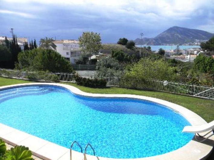 Bonito Apartamento Con Inmensa Terraza Y Piscina 阿尔啼 外观 照片